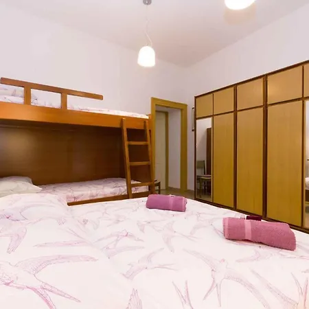 Apartmán In Pula/istrien 11015 *